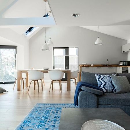 The Cliffside Loft - Distinctly Modern 3 Bdr Riverside Home Bath Exteriér fotografie